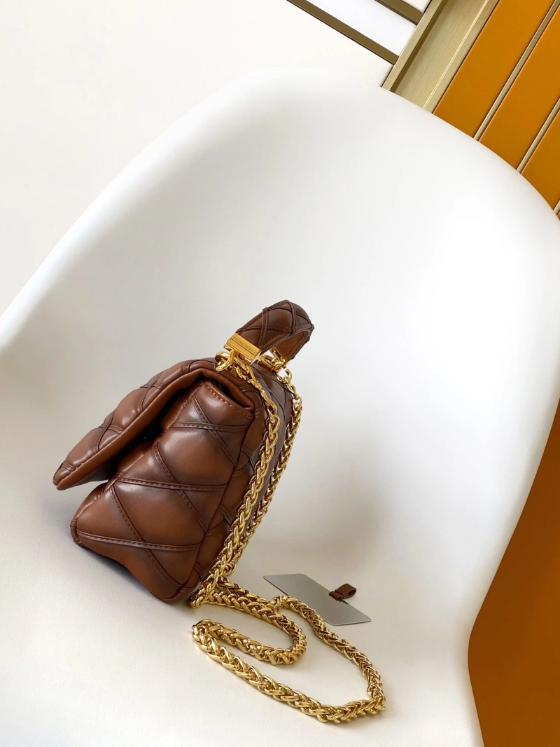 lv twist De*1m bags 4233a-2097