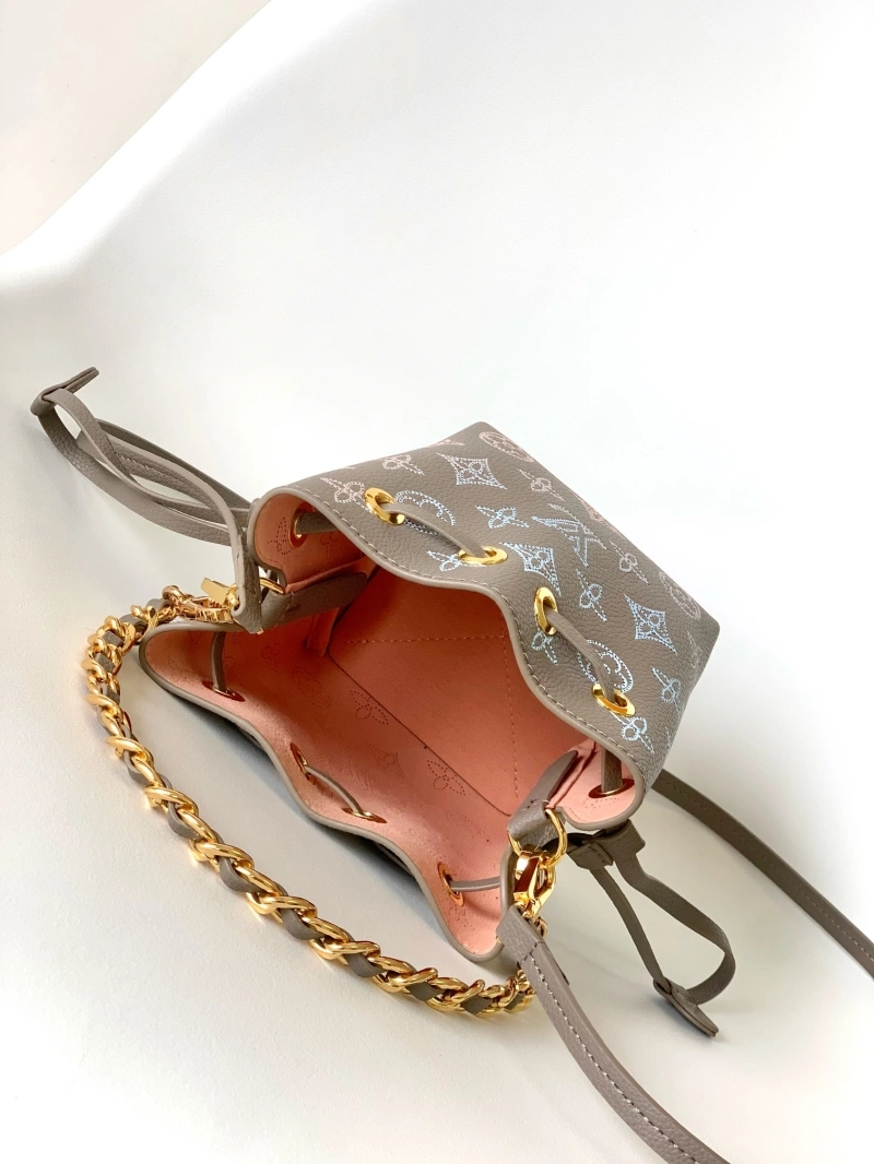 LV Bucket Bags 4233D-0037