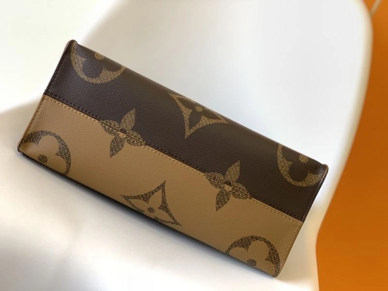LV Shopping Bags 4233F-0132
