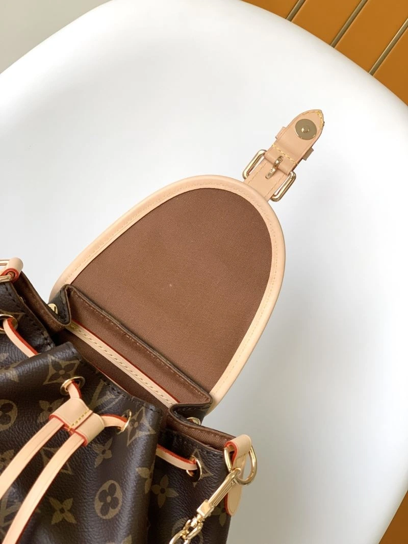 LV Backpacks 4233F-0165