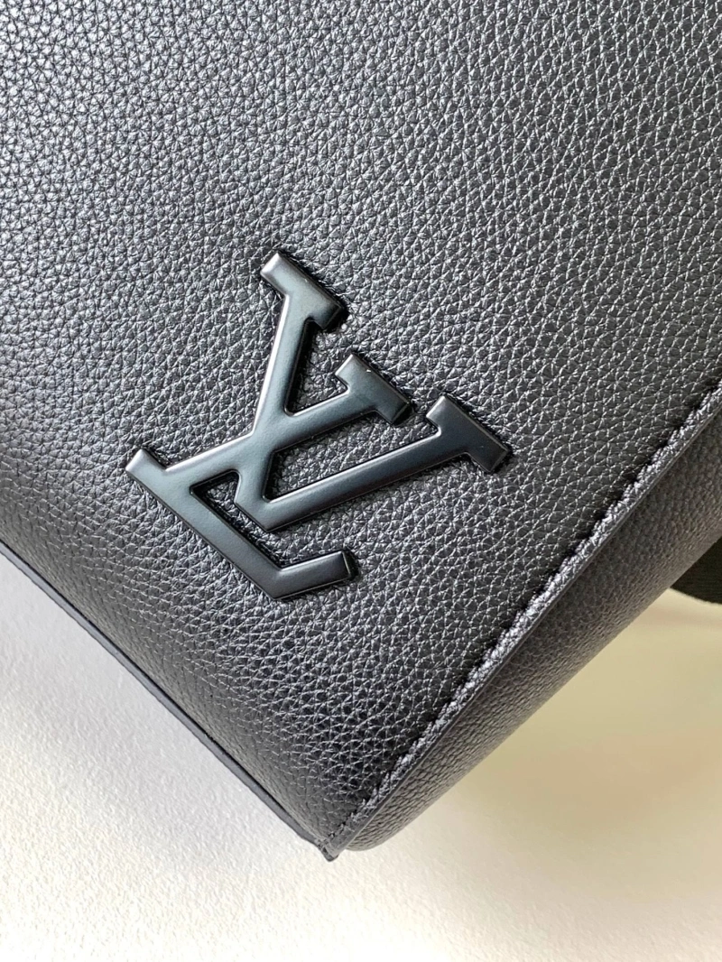 LV Backpacks 4233G-0003