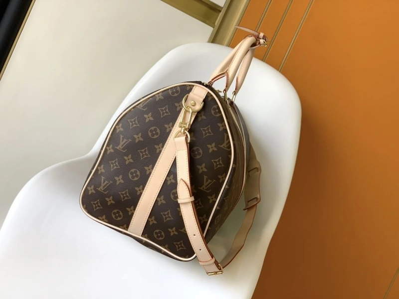LV Travel Bags 4233G-0009