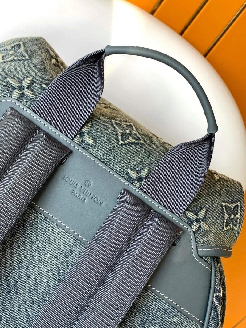LV Backpacks 4233G-0026