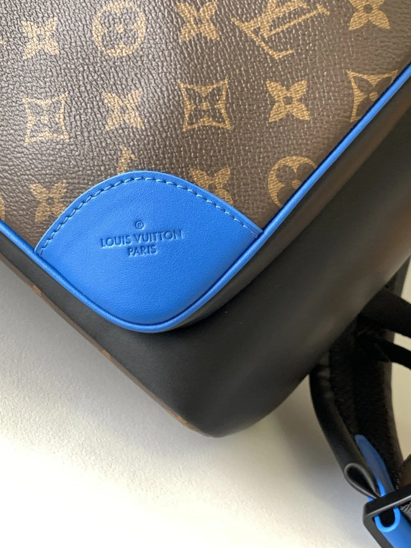 LV Backpacks 4233G-0030