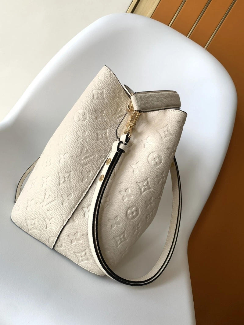 LV Bucket Bags 4233G-0087