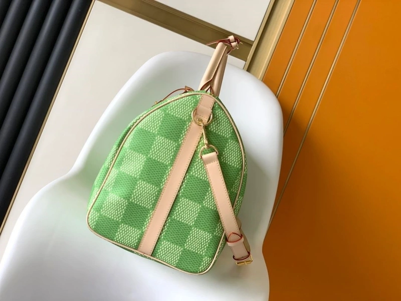 LV Travel Bags 4233G-0090