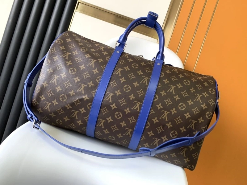 LV Travel Bags 4233G-0192