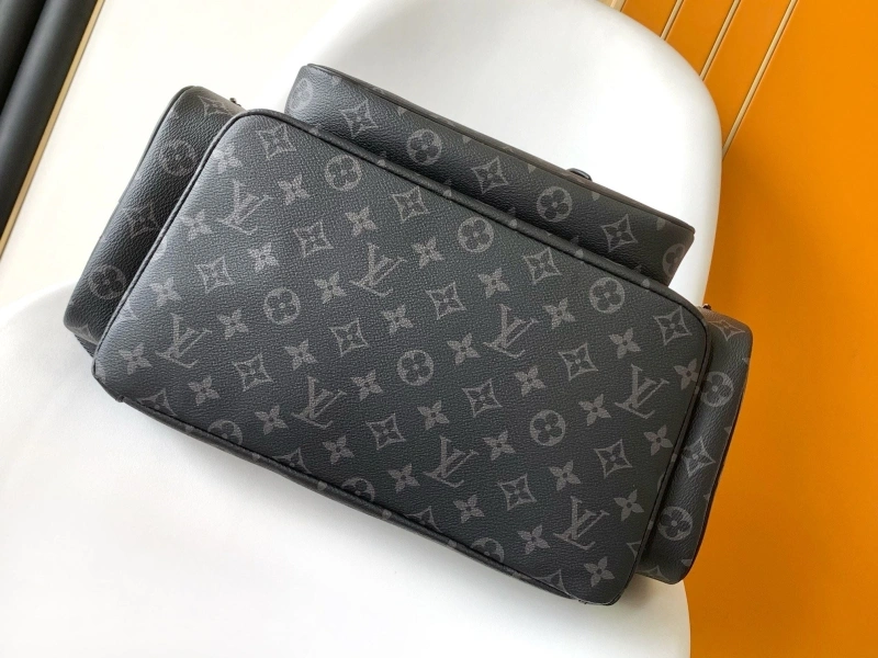 LV Backpacks 4233G-0377