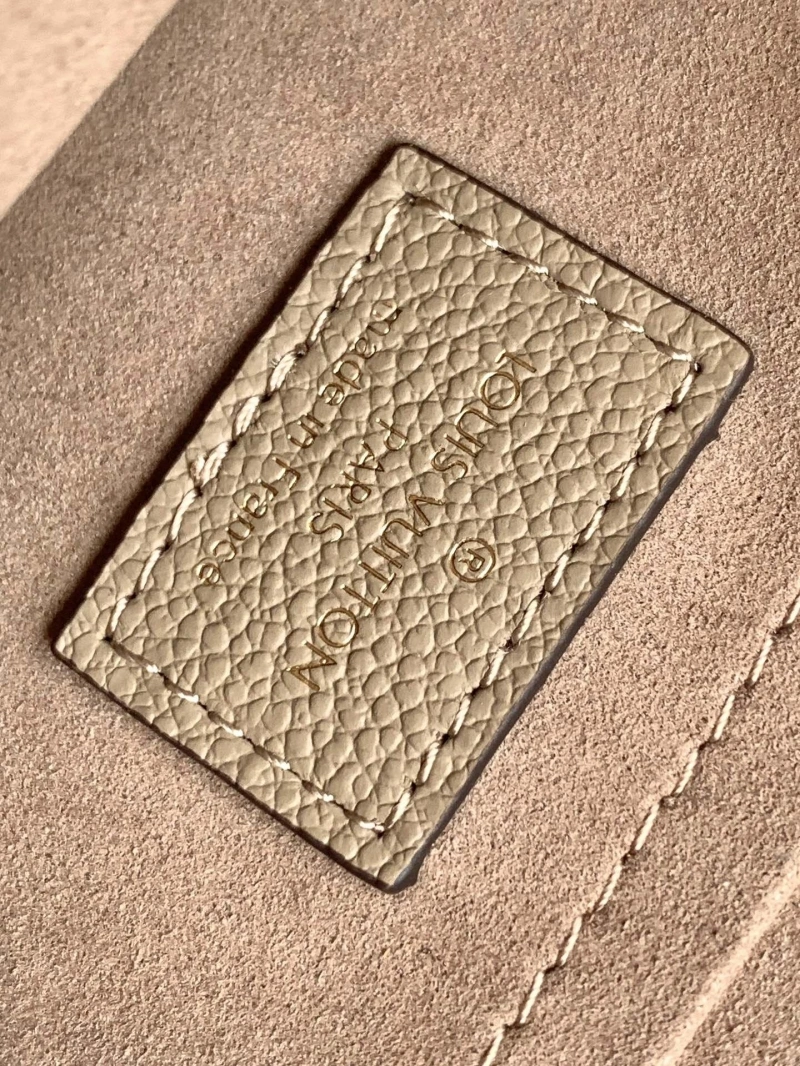 LV Shopping Bags 4233G-0383