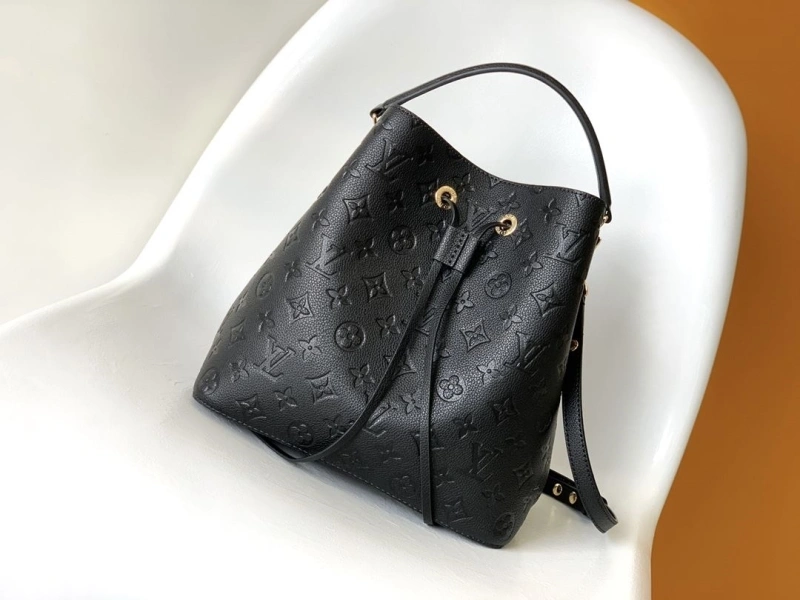 LV Bucket Bags 4233G-0895