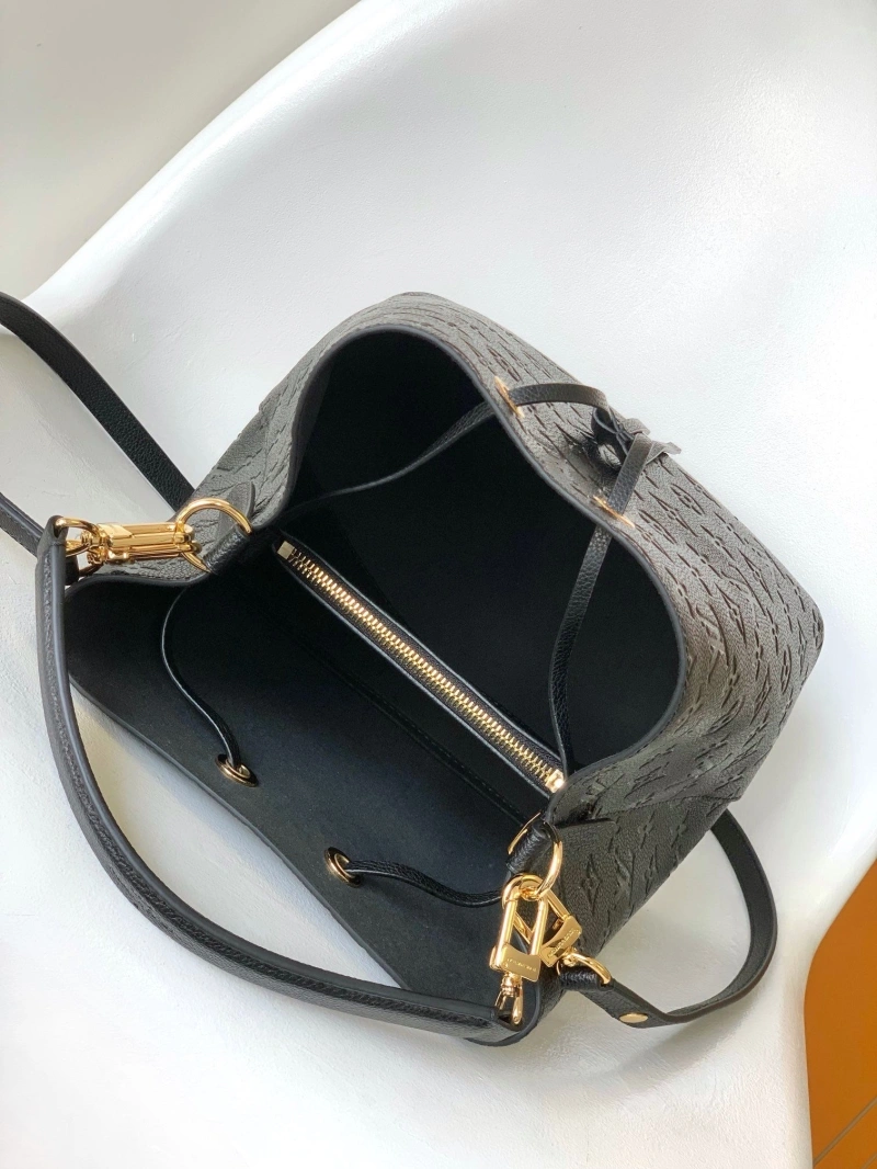 LV Bucket Bags 4233G-0895