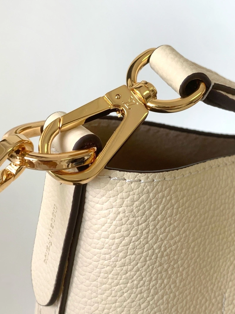 LV Shopping Bags 4233H-0030