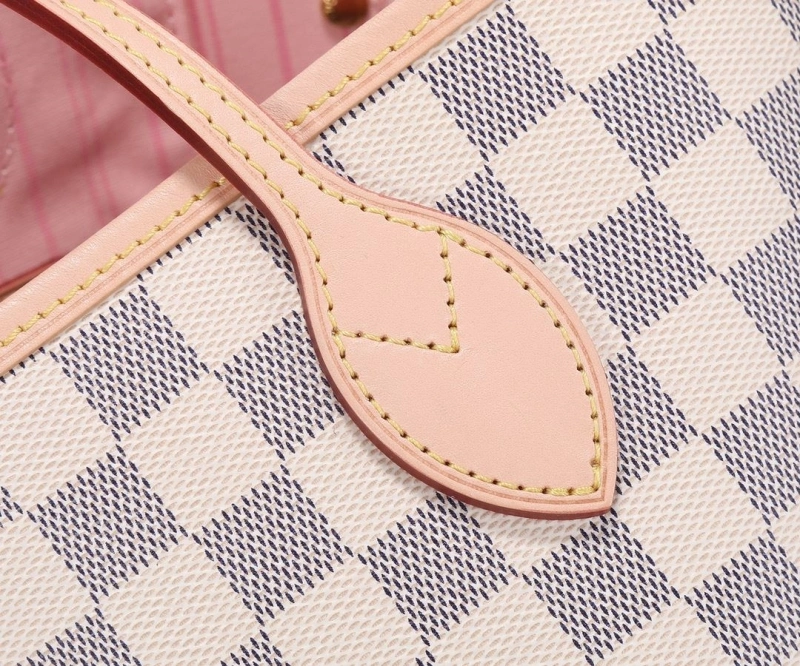 LV Shopping Bags 4233H-0102