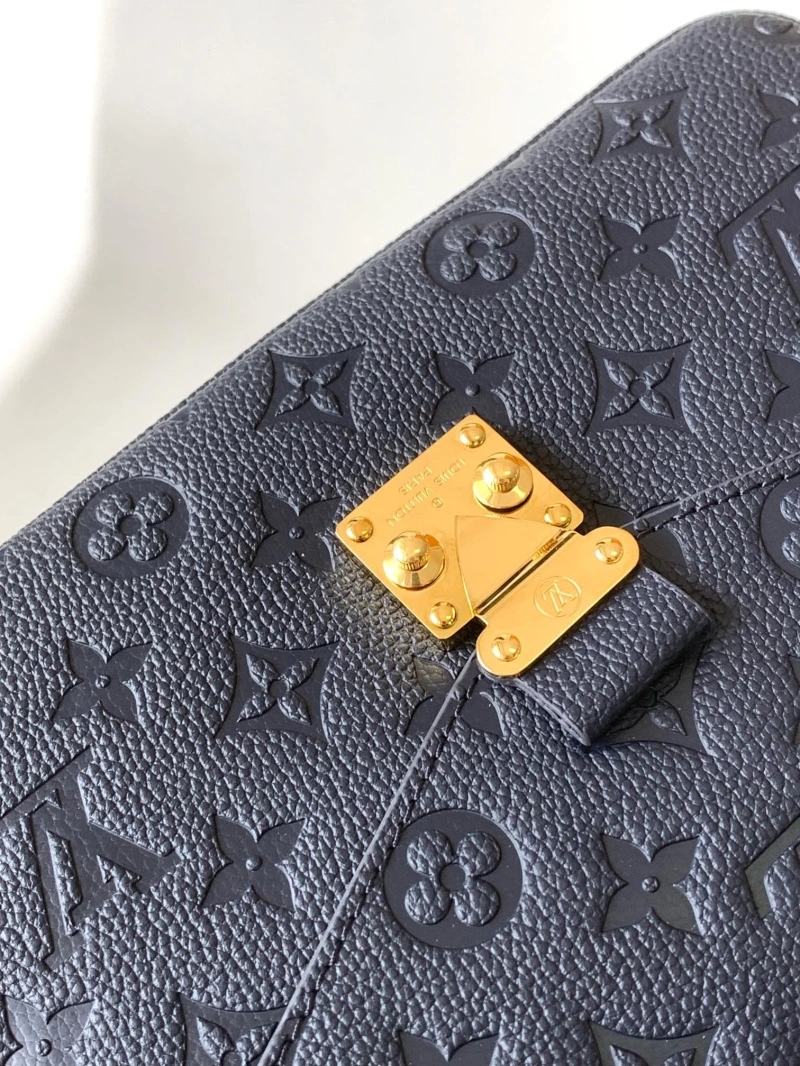 LV Satchel bags 4233H-0135