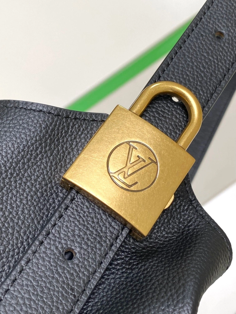 LV Shopping Bags 4233H-0152