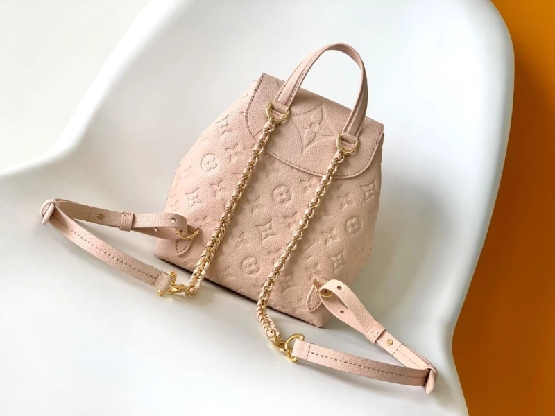 LV Backpacks 4233H-0166