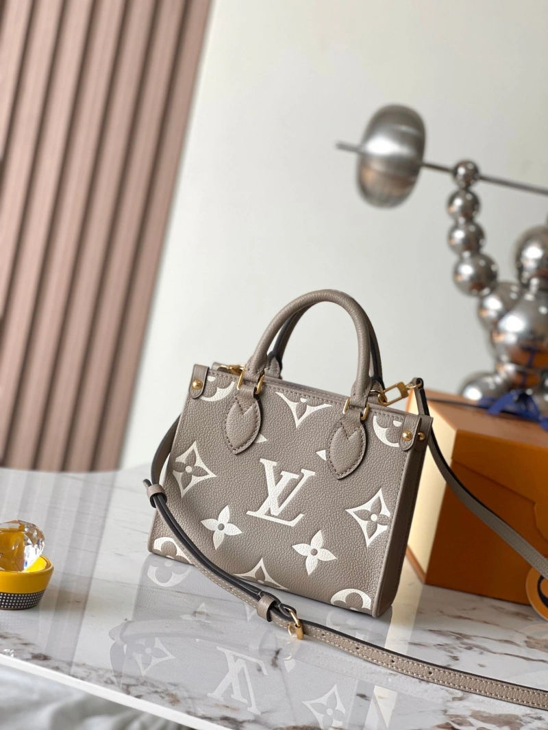 LV Shopping Bags 4233H-0243