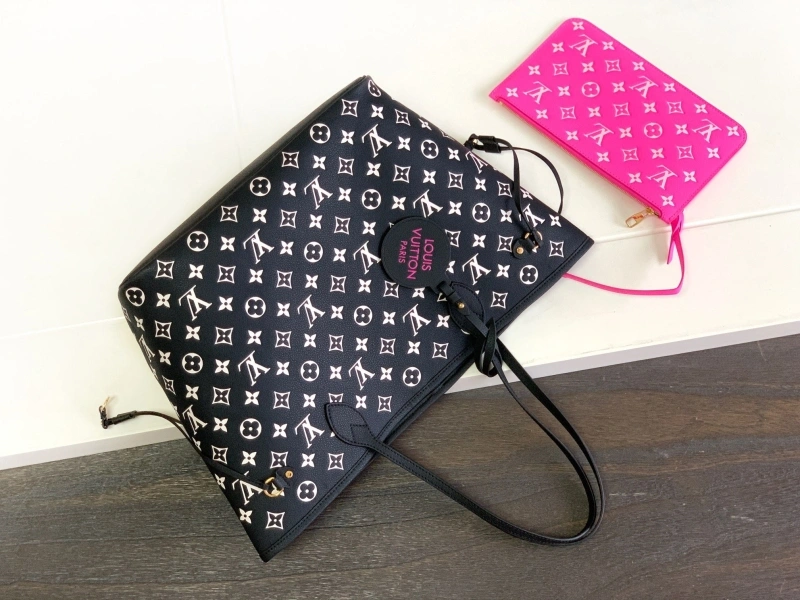 LV Shopping Bags 4233H-0283
