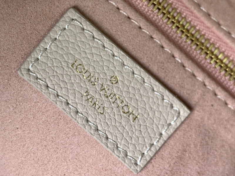 LV Shopping Bags 4233H-0284