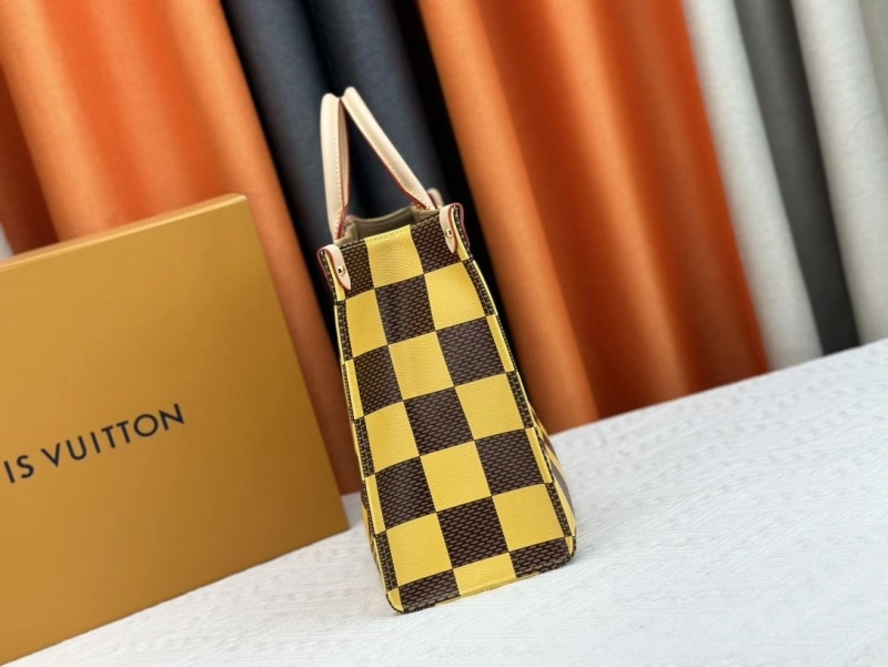 LV Shopping Bags 4233H-0304
