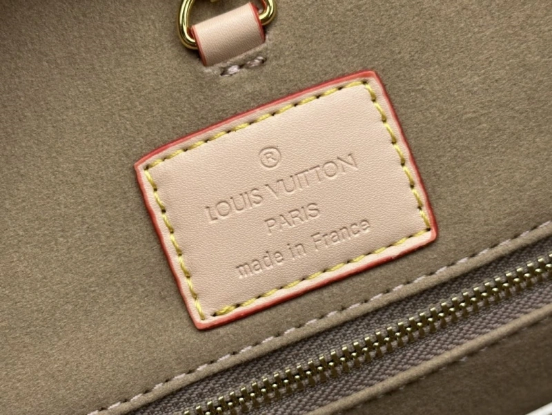LV Shopping Bags 4233H-0304