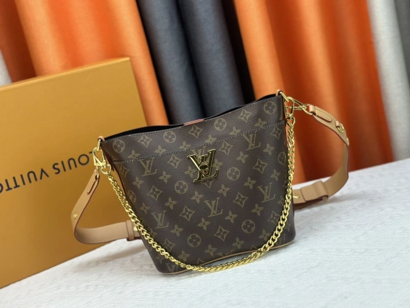 LV Shopping Bags 4233H-0307