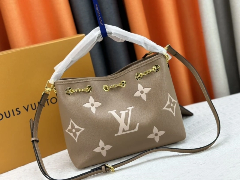 LV Shopping Bags 4233H-0518