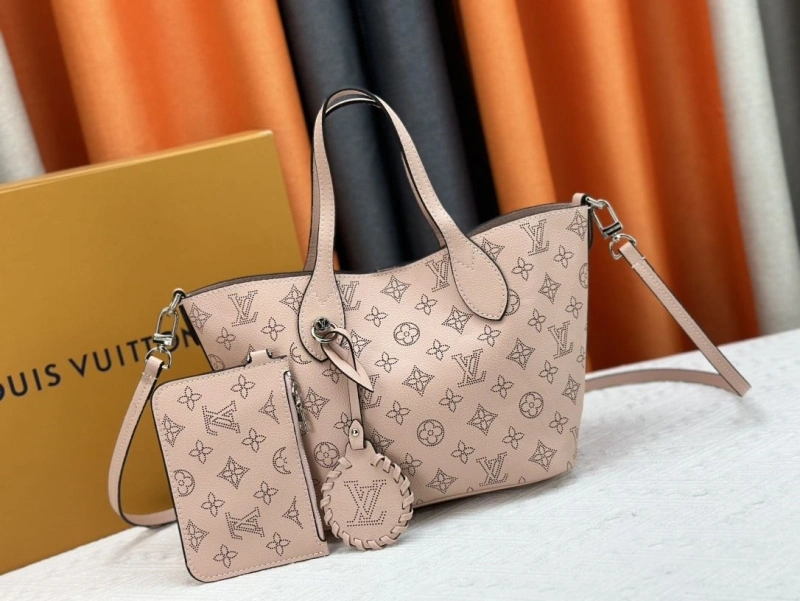 LV Shopping Bags 4233H-0523