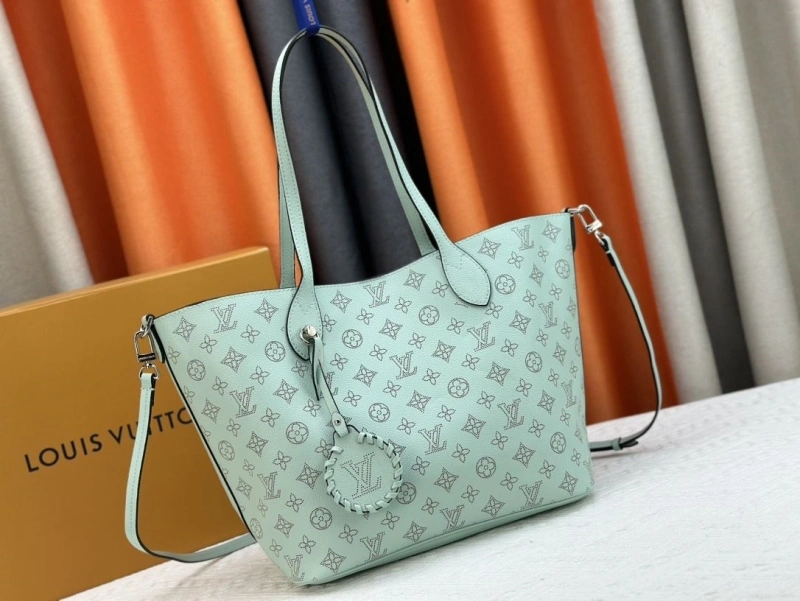 LV Shopping Bags 4233H-0524