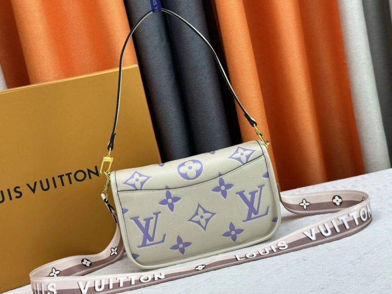 LV Top Handle Bags 4233H-0534