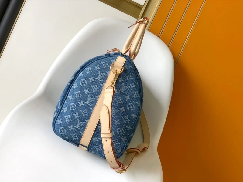 LV Travel Bags 4233H-0580
