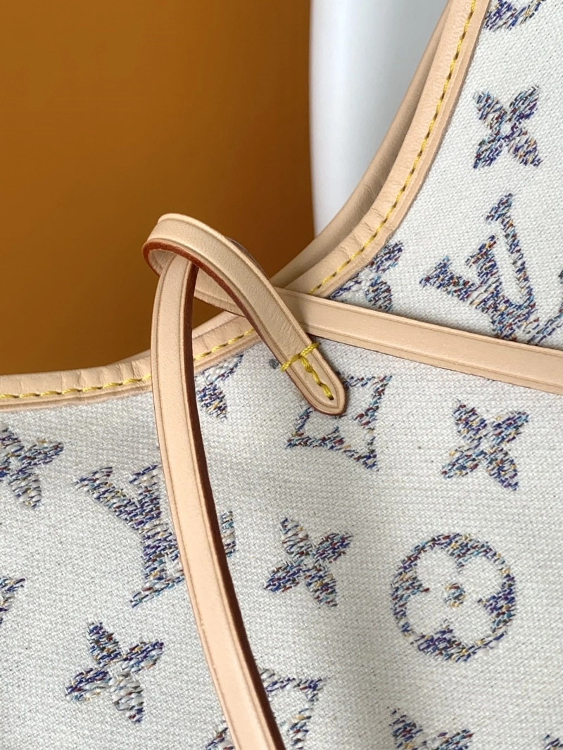LV Shopping Bags 4233H-0584