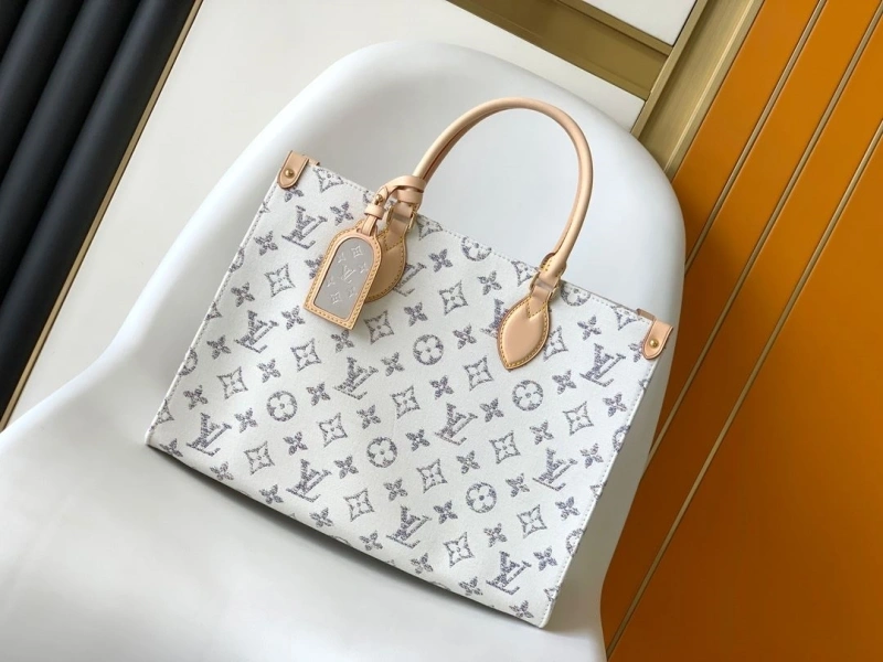 LV Shopping Bags 4233H-0585