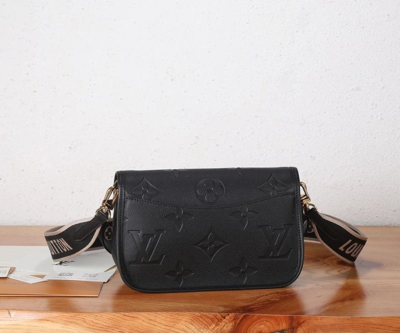 LV Satchel bags 4233H-0618