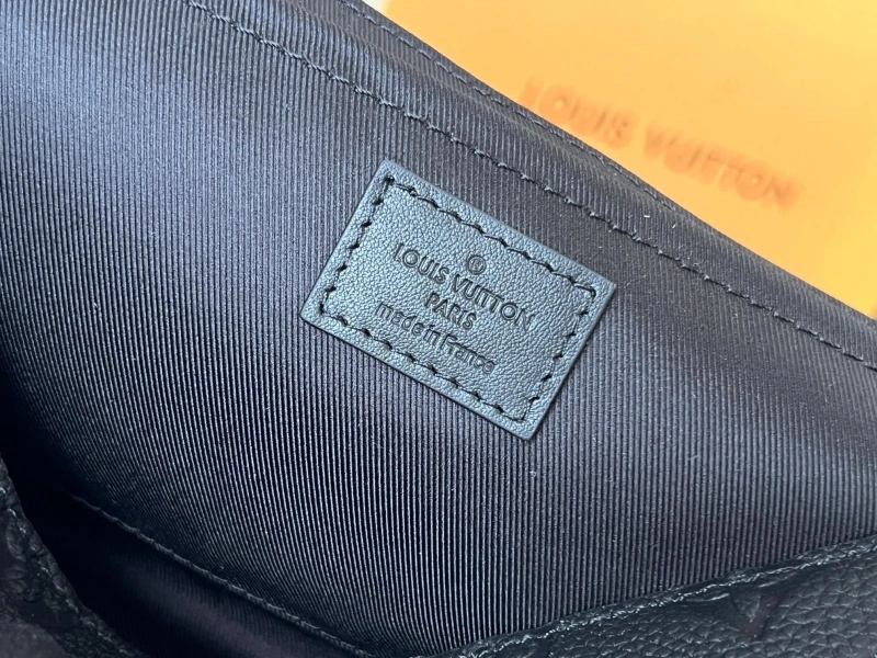 LV Satchel bags 4233H-0742