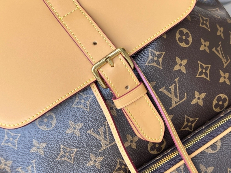 LV Backpacks 4233H-0761
