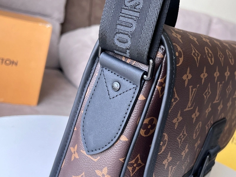 LV Satchel bags 4233H-0763