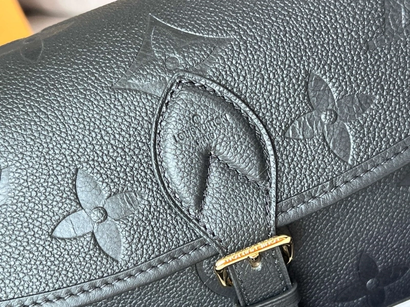 LV Satchel bags 4233H-0787