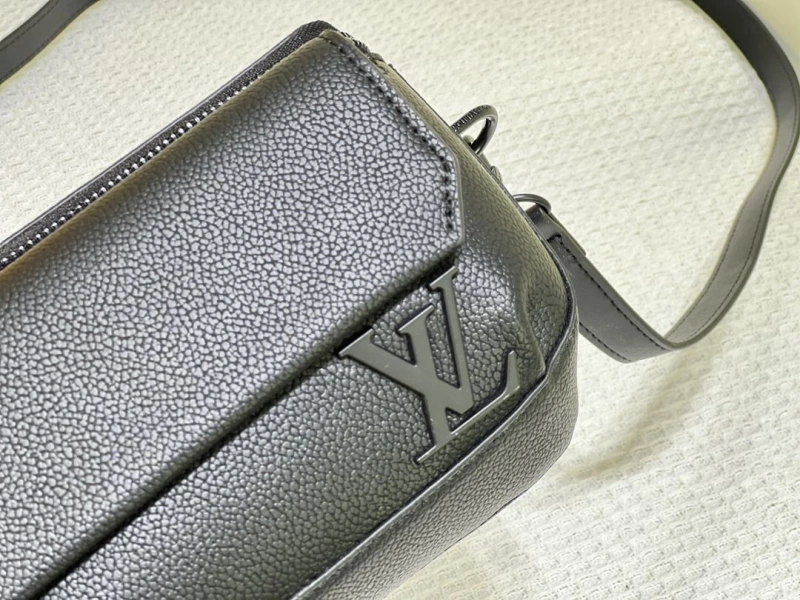 LV Satchel bags 4233H-0822