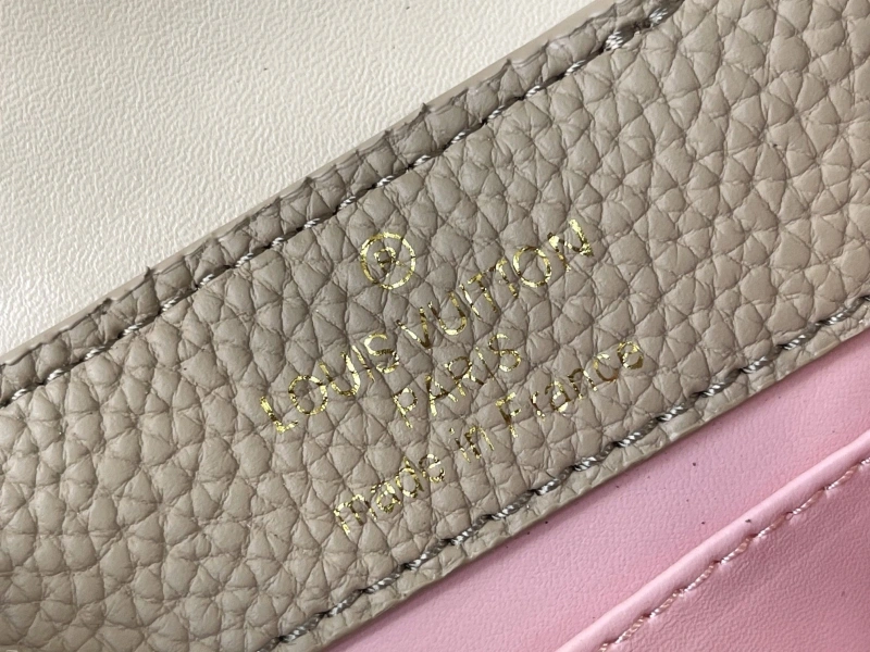 LV Capucines Bags 4233H-0858