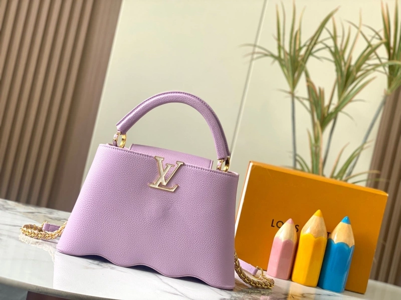 LV Capucines Bags 4233H-0867