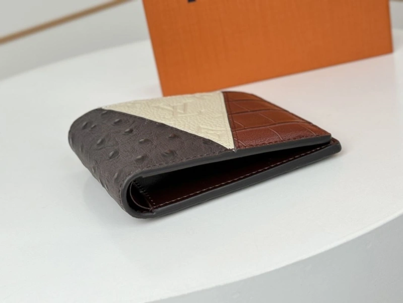 LV Wallets 4233H-0910