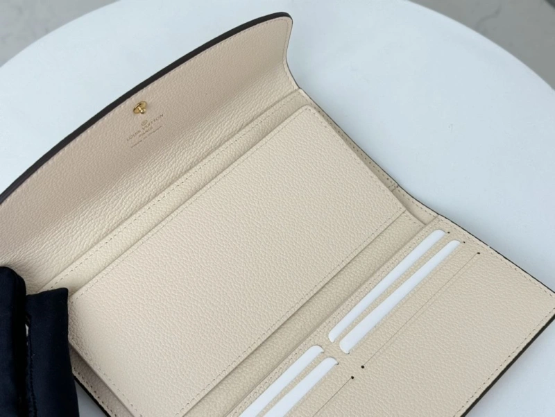 LV Wallets 4233H-0934