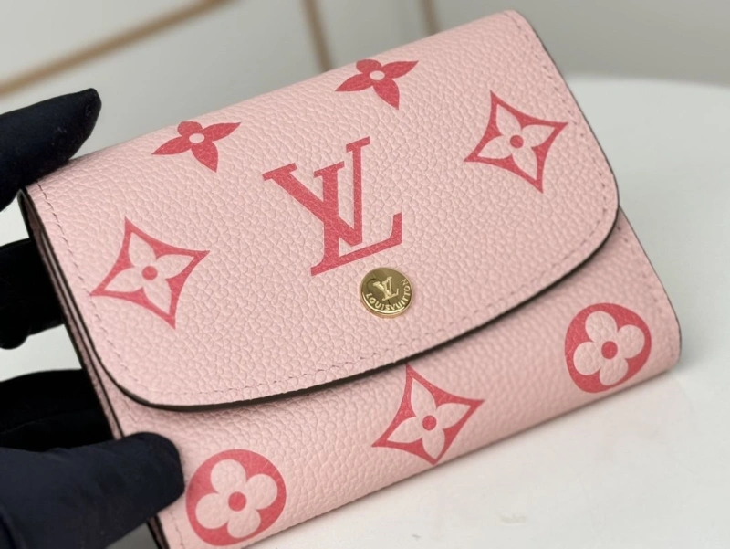 LV Wallets 4233H-0936