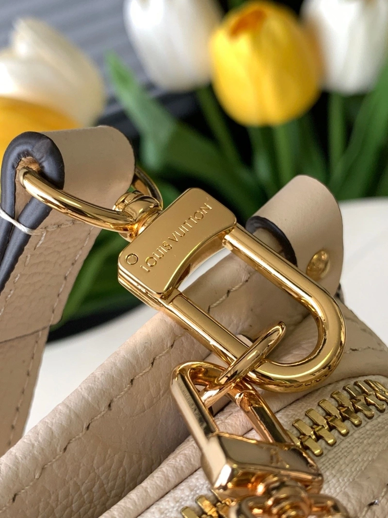 LV Shopping Bags 4233H-0986