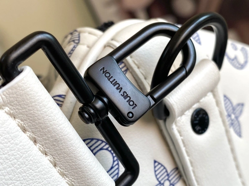 LV Travel Bags 4233H-1065