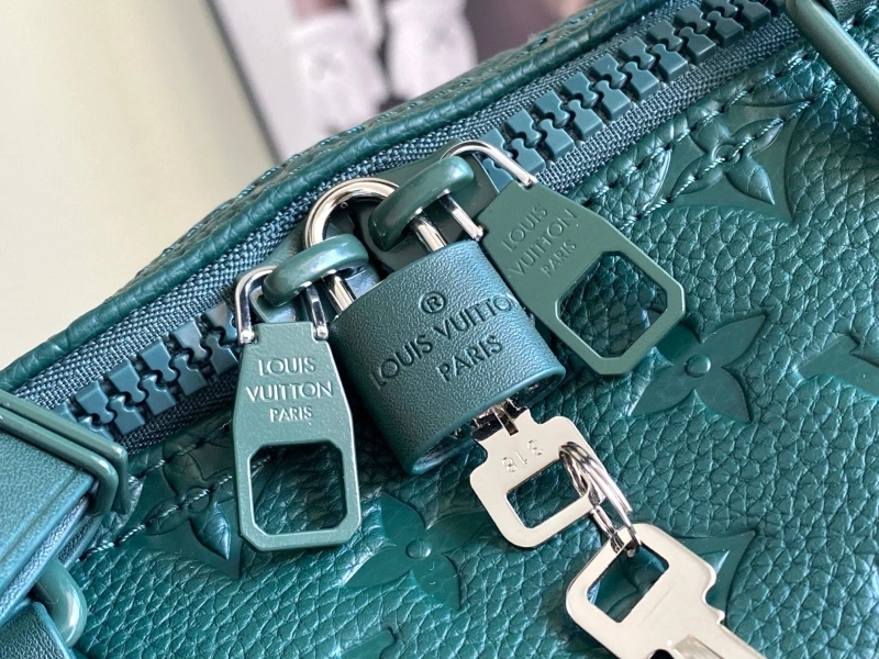 LV Travel Bags 4233H-1087