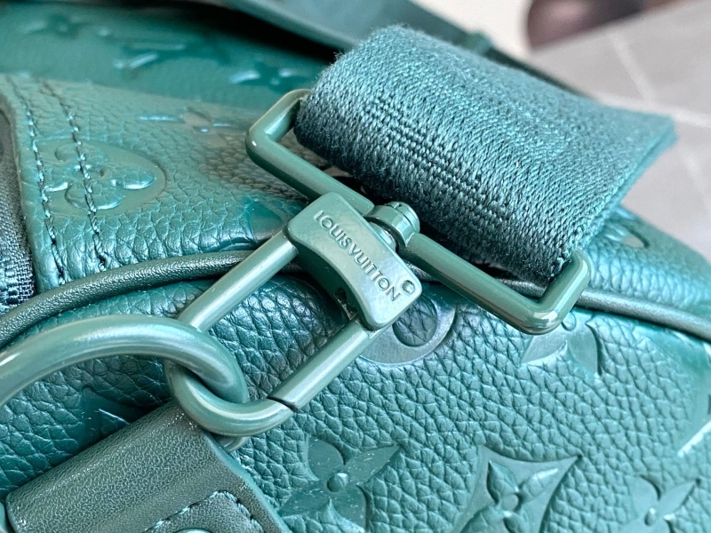 LV Travel Bags 4233H-1087