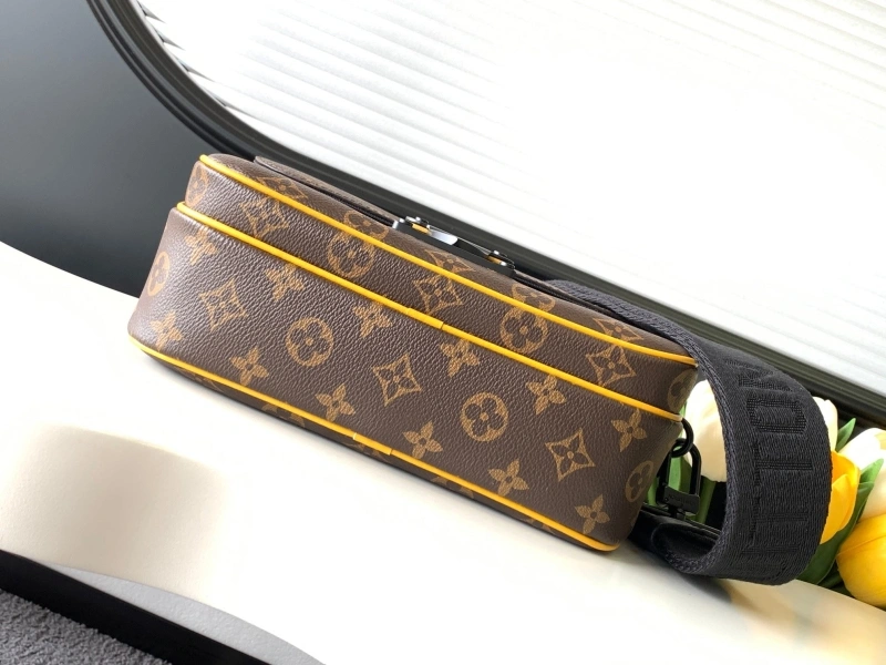 LV Satchel bags 4233H-1183