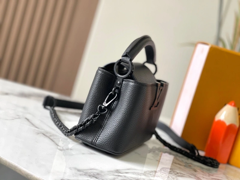 LV Capucines Bags 4233H-1191